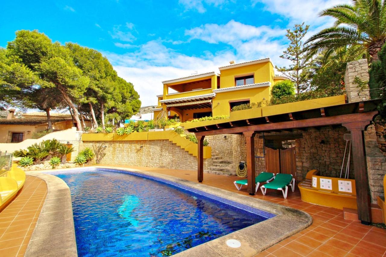 El Portet - Beachfront Holiday Home With Private Pool In Moraira Exterior photo
