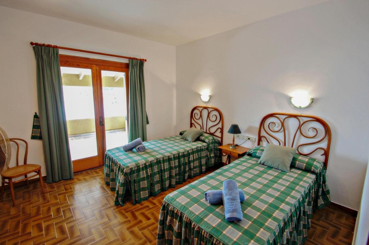 El Portet - Beachfront Holiday Home With Private Pool In Moraira Exterior photo